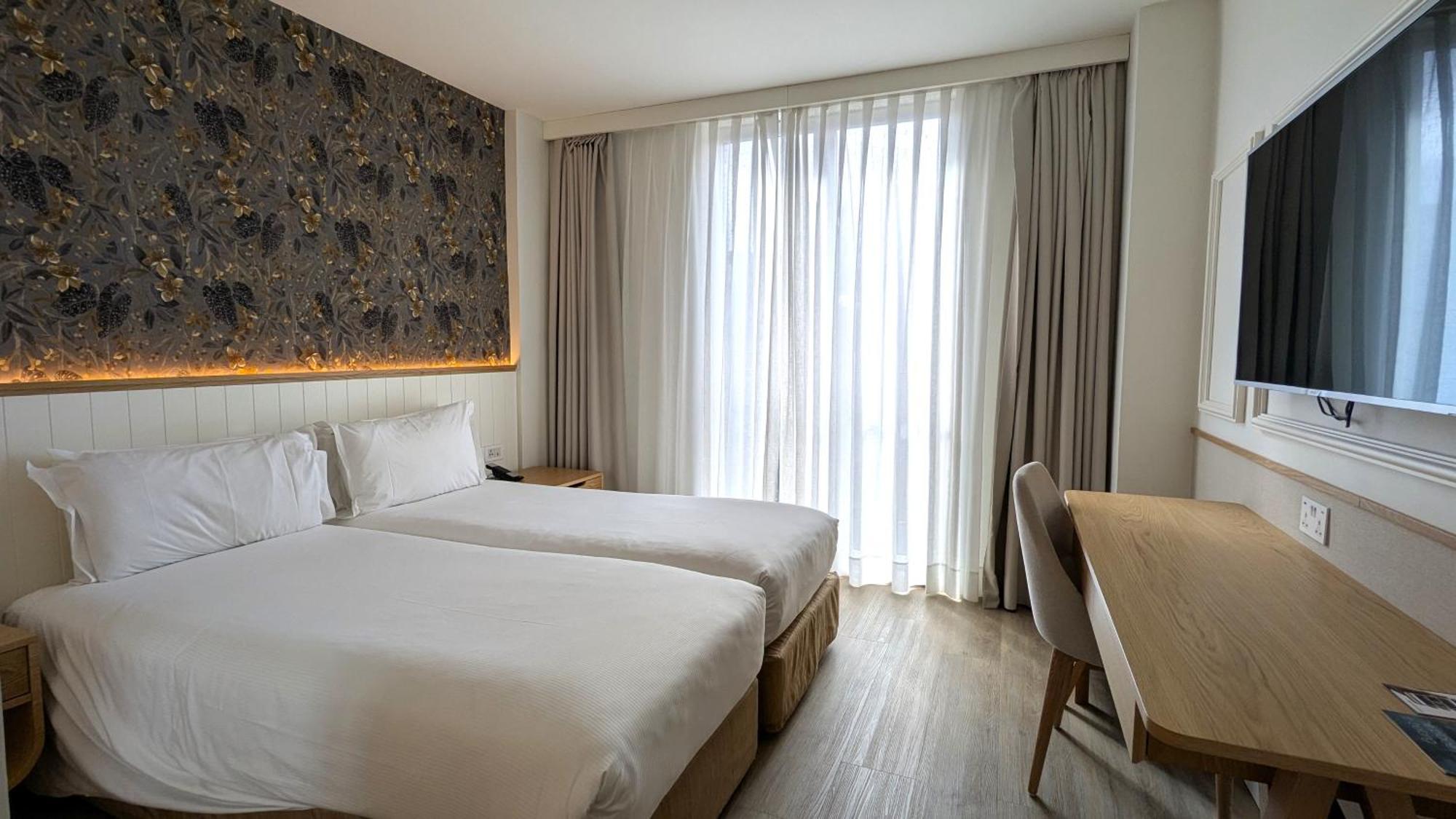 Hotel H10 Waterloo Londra
